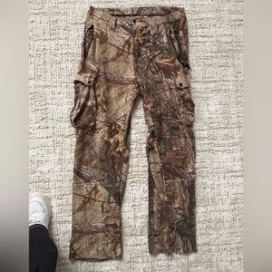 Realtree Men's Forest Camo Cargo Pants size L